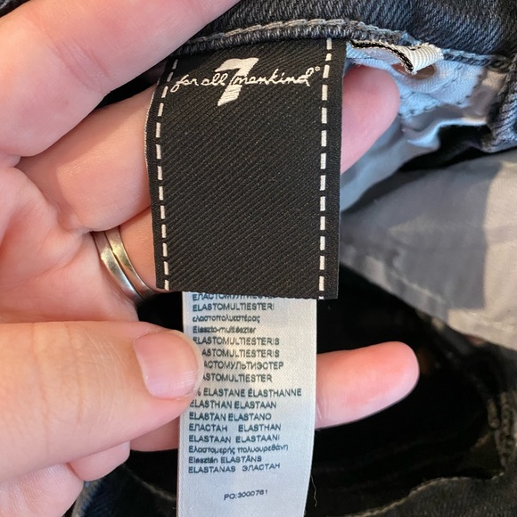 7 For All Mankind Luxe Vintage Italian Fabric Black Distressed Skinny Jeans 23 - Picture 12 of 15